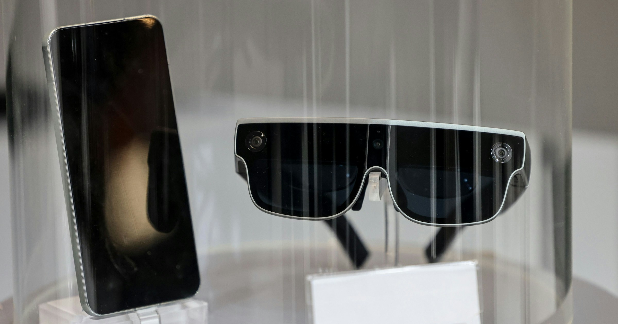 Xiaomi unveils a new experimental model for smart glasses